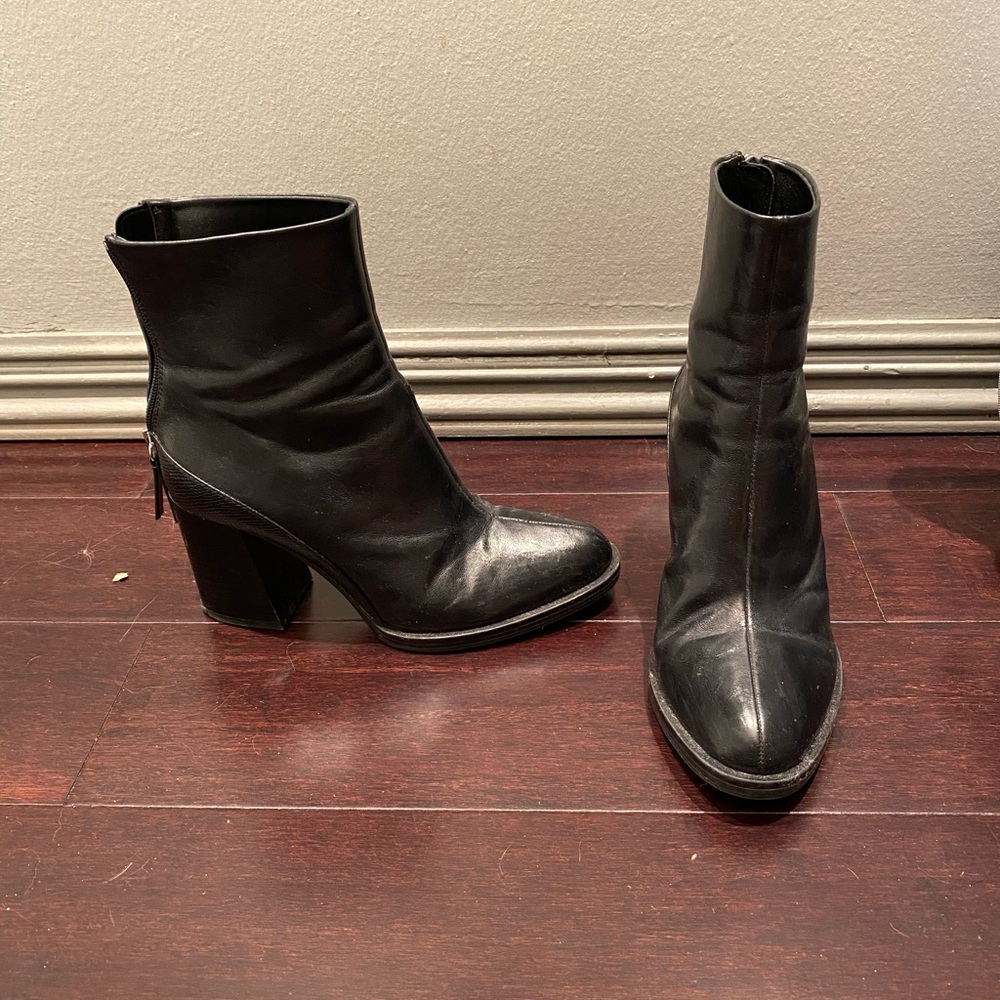 Zara Black Leather Ankle Boots